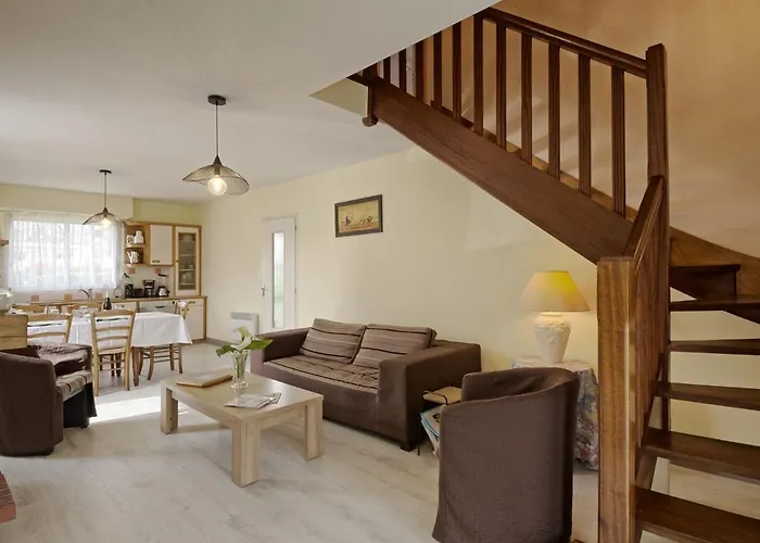 Holiday Home Le Clos Er Bert - RHU315