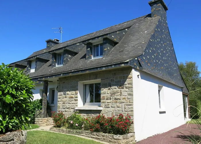 Holiday Home Le Clos Er Bert By Interhome