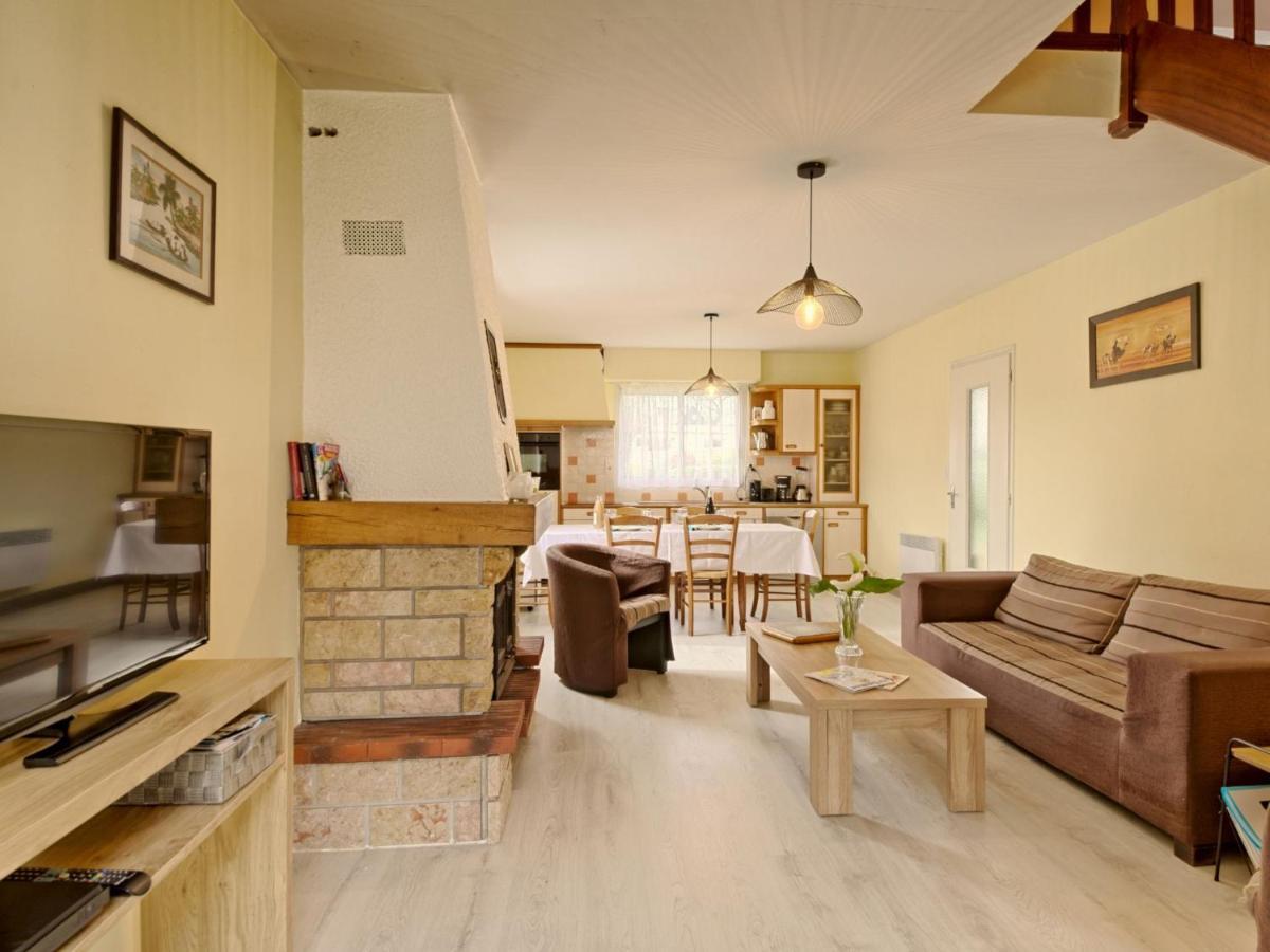Le Clos Er Bert By Interhome Sarzeau