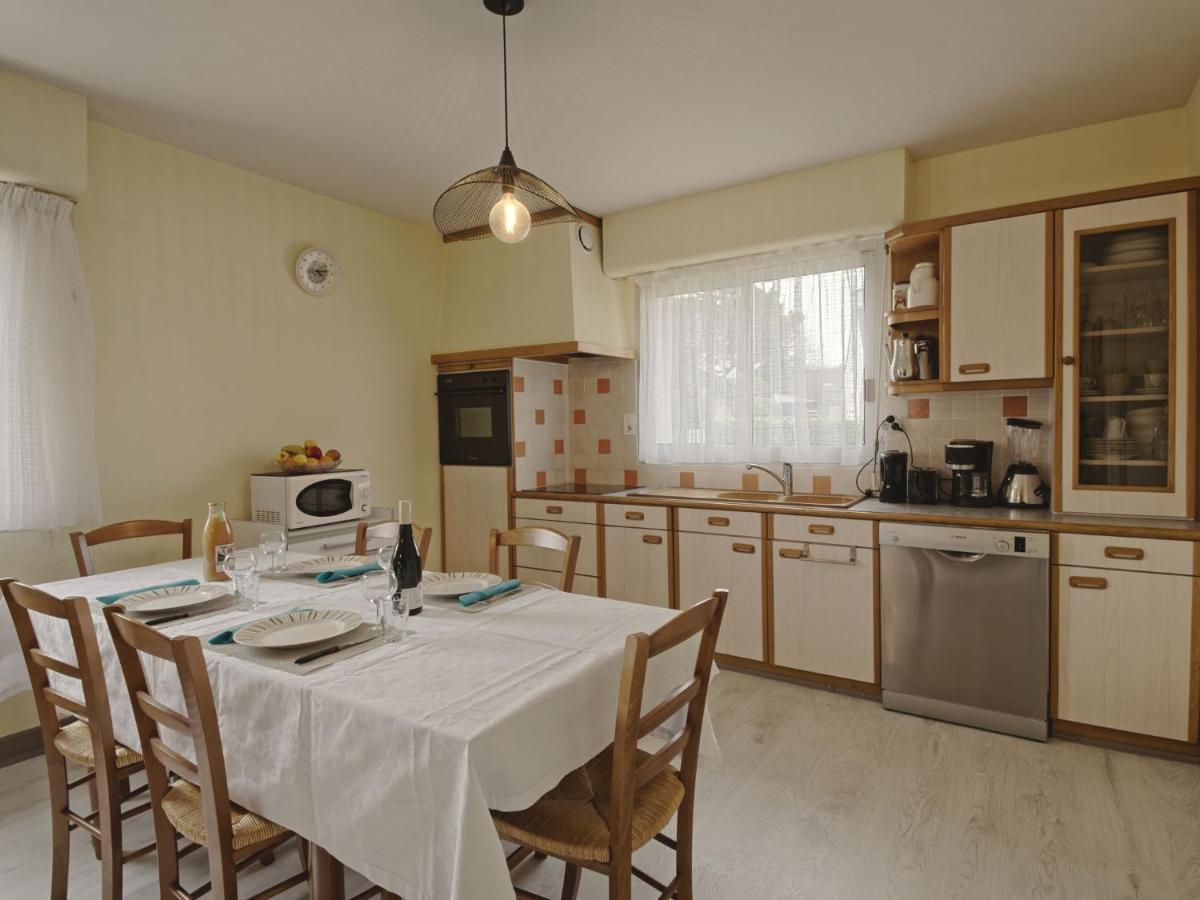 Le Clos Er Bert By Interhome Holiday home